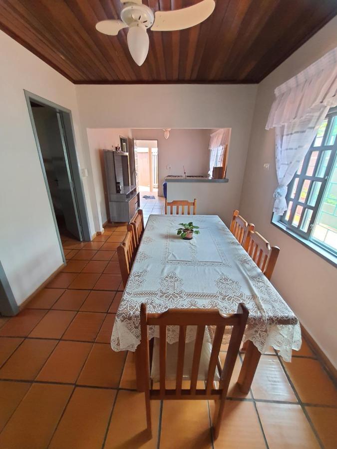 Leal House Villa Matinhos Kültér fotó